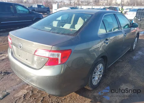 2012 Toyota Camry Le z USA, uszkodzony, nr VIN 4T1BF1FK6CU578991